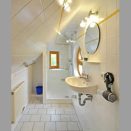 Freesenbruch - Ferienwohnung 2.4 Ostseeheilbad Zingst